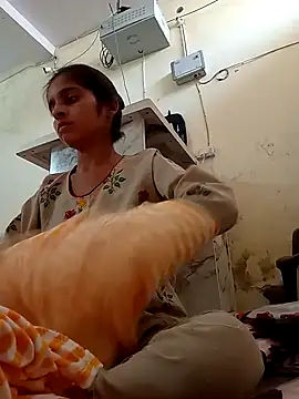 Saloni-Gupta online show from 09-20-25, 06:51