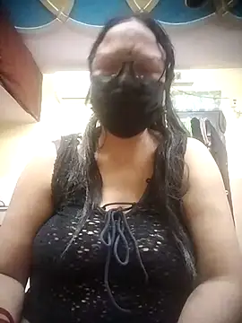 thehotlady online show from 05-06-26, 05:39