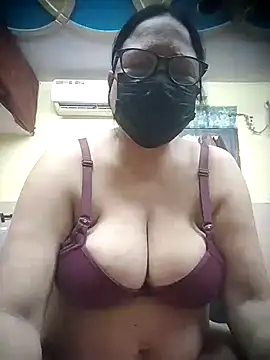 thehotlady online show from 06-02-26, 03:34