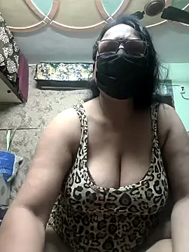 thehotlady online show from 03-04-26, 03:14