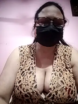 thehotlady online show from 11-20-25, 09:54