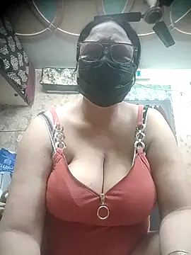 thehotlady online show from 02-19-26, 03:03