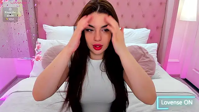 Snapshot of HelenTiny chatting on 03-31-26, 07:16 HelenTiny online show from 03-31-26, 07:16