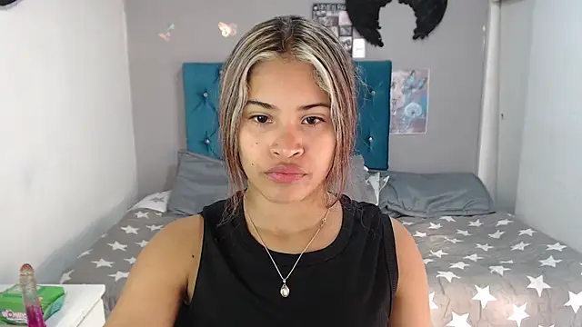 mia sexgirl online show from 04-14-26, 12:21