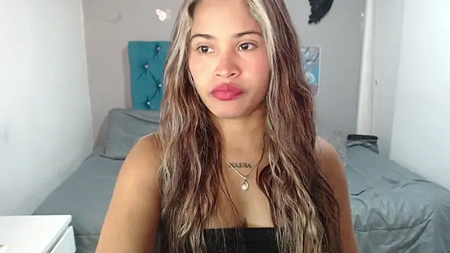 mia sexgirl online show from 03-25-26, 12:37