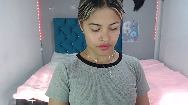mia sexgirl online show from 06-11-26, 12:24