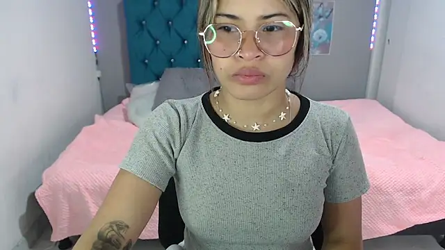 mia sexgirl online show from 06-02-26, 12:16