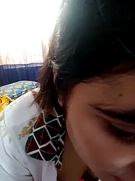 Snapshot of rasmiva chatting on 09-24-25, 09:05 rasmiva online show from 09-24-25, 09:05