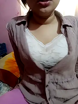 Snapshot of rasmiva chatting on 11-11-25, 09:04 rasmiva online show from 11-11-25, 09:04