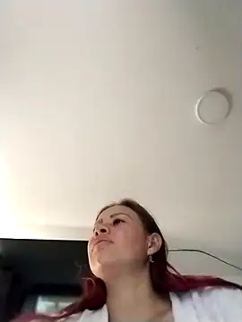 LaraCaliente online show from 02-25-26, 01:00