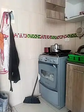 LaraCaliente online show from 11-29-25, 02:28