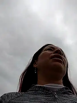 LaraCaliente online show from 02-13-26, 01:00