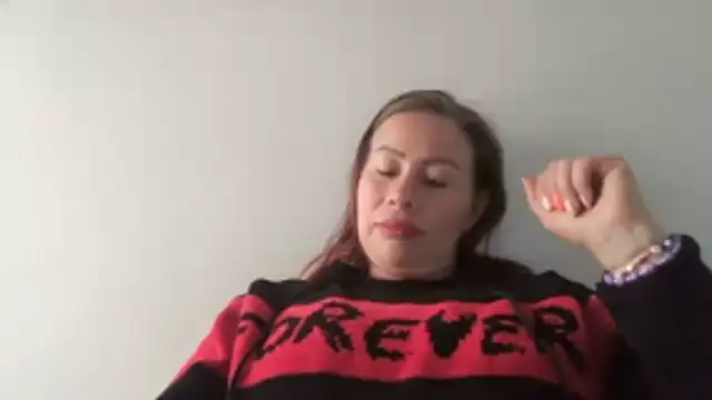 LaraCaliente online show from 04-15-26, 09:48