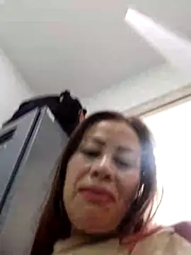 LaraCaliente online show from 03-10-26, 02:10