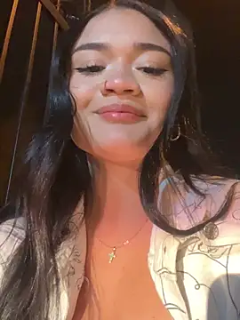 Snapshot of Alanasole chatting on 10-22-25, 03:28 Alanasole online show from 10-22-25, 03:28