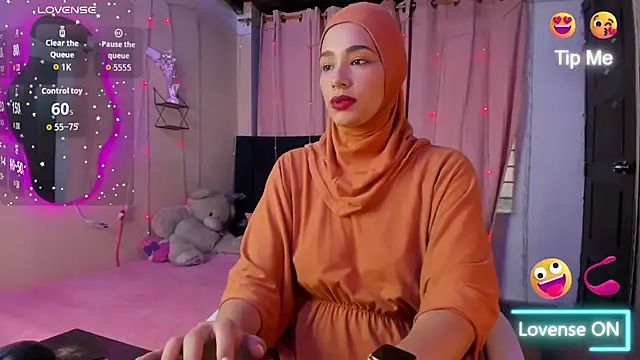 ShanaJamil online show from 01-07-26, 12:21