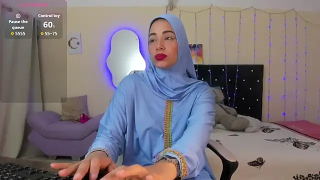 Snapshot of ShanaJamil chatting on 04-30-26, 11:50 ShanaJamil online show from 04-30-26, 11:50