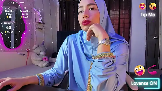 ShanaJamil online show from 02-11-26, 12:05