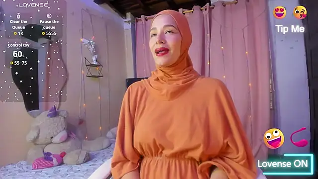 ShanaJamil online show from 11-25-25, 12:16