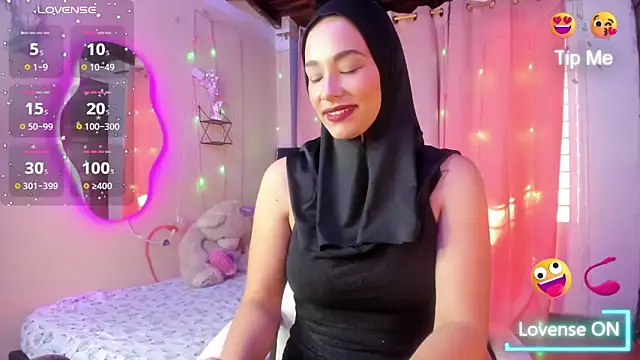 ShanaJamil online show from 12-05-25, 01:32