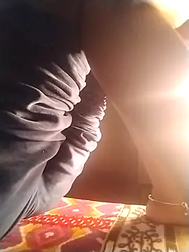 Rapunzal online show from 12-19-25, 06:10