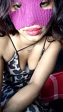 Ceylon couple online show from 11-22-25, 01:54