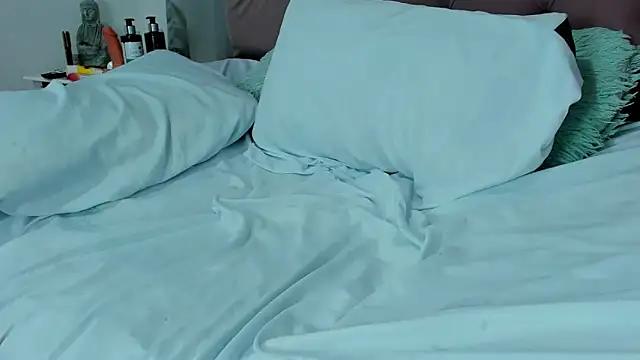 EthanBlackwoodd online show from 12-20-25, 09:45