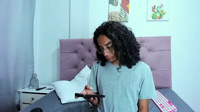 EthanBlackwoodd online show from 04-01-26, 08:06