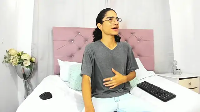 EthanBlackwoodd online show from 10-24-25, 07:46