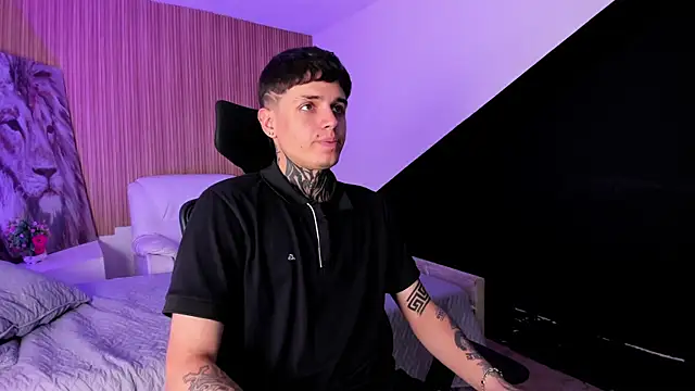 Declan-Fox online show from 09-26-25, 03:35