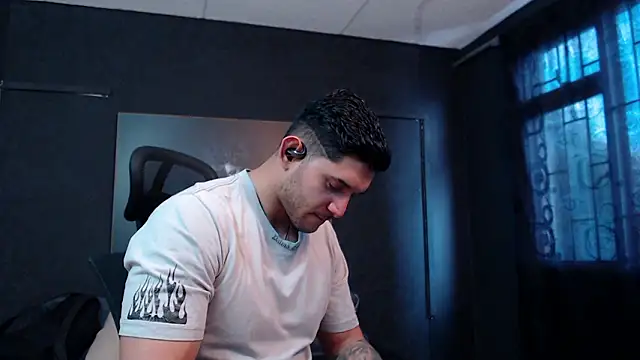 RichardMilleer online show from 03-07-26, 03:06