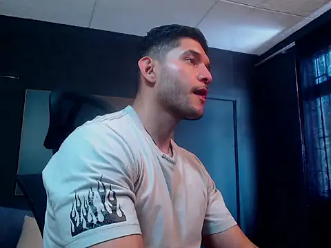 RichardMilleer online show from 11-25-25, 01:55