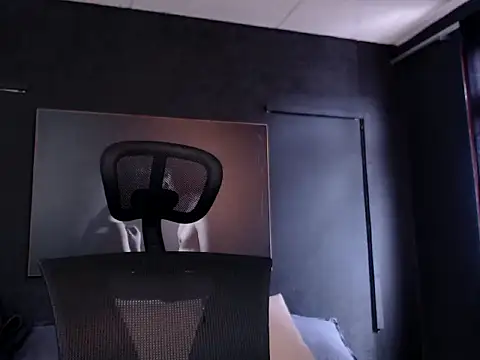 RichardMilleer online show from 04-10-26, 02:35