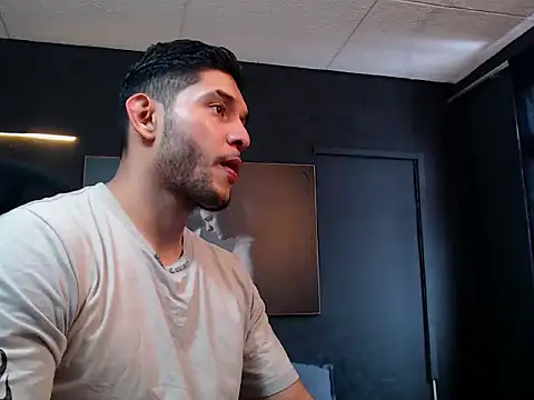 RichardMilleer online show from 10-29-25, 02:16