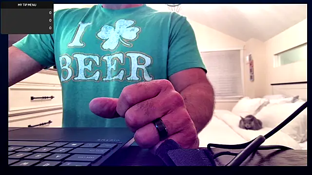 Snapshot of 3totangox chatting on 10-30-25, 11:23 3totangox online show from 10-30-25, 11:23