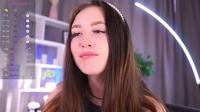 AlinaOrf online show from 10-26-25, 05:30