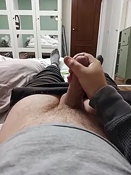 Snapshot of fullystroked chatting on 02-09-26, 07:50 fullystroked online show from 02-09-26, 07:50