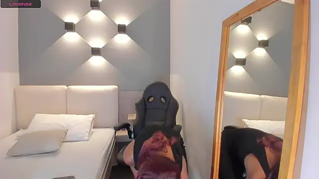 selena monroy online show from 01-11-26, 11:06