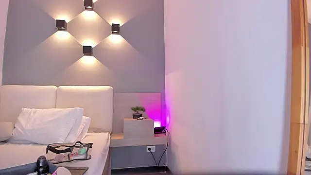 selena monroy online show from 04-15-26, 10:54