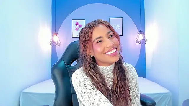 selena monroy online show from 10-19-25, 01:25