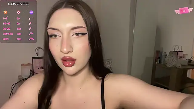 Snapshot of Jessasmith chatting on 02-06-26, 06:04 Jessasmith online show from 02-06-26, 06:04