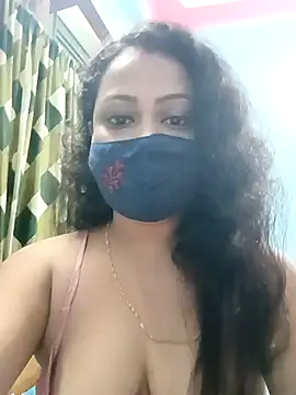 Snapshot of Deliciouskimi chatting on 09-14-25, 10:15 Deliciouskimi online show from 09-14-25, 10:15