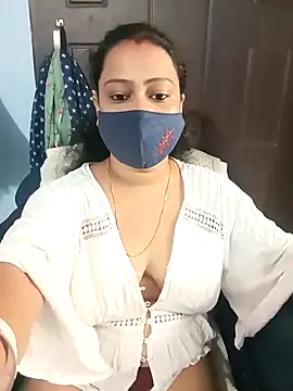 Deliciouskimi online show from 11-06-25, 05:33