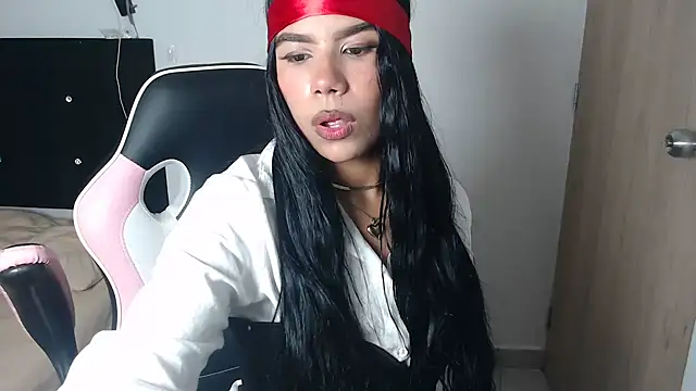 MayaScott11 online show from 11-23-25, 07:13