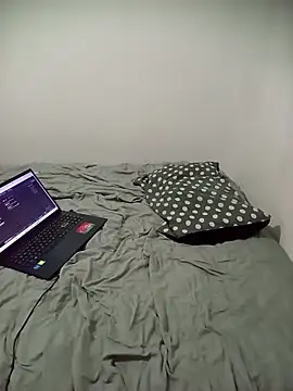 becmz online show from 04-19-26, 01:39