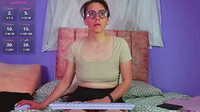 Ava Raye online show from 06-10-26, 07:15