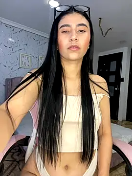 Snapshot of Isabella_Montoya chatting on 09-17-25, 03:14 Isabella Montoya online show from 09-17-25, 03:14