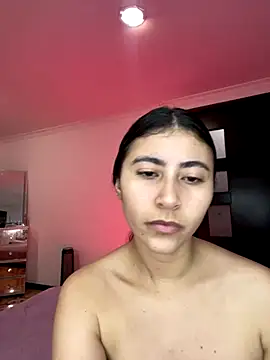 Snapshot of Isabella_Montoya chatting on 10-14-25, 03:56 Isabella Montoya online show from 10-14-25, 03:56