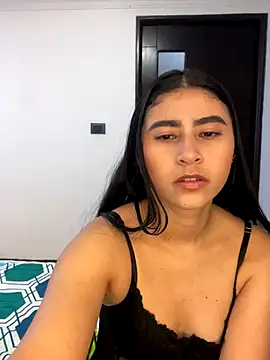 Snapshot of Isabella_Montoya chatting on 10-01-25, 01:15 Isabella Montoya online show from 10-01-25, 01:15