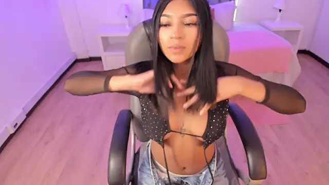 Sofia collen  online show from 01-15-26, 08:01